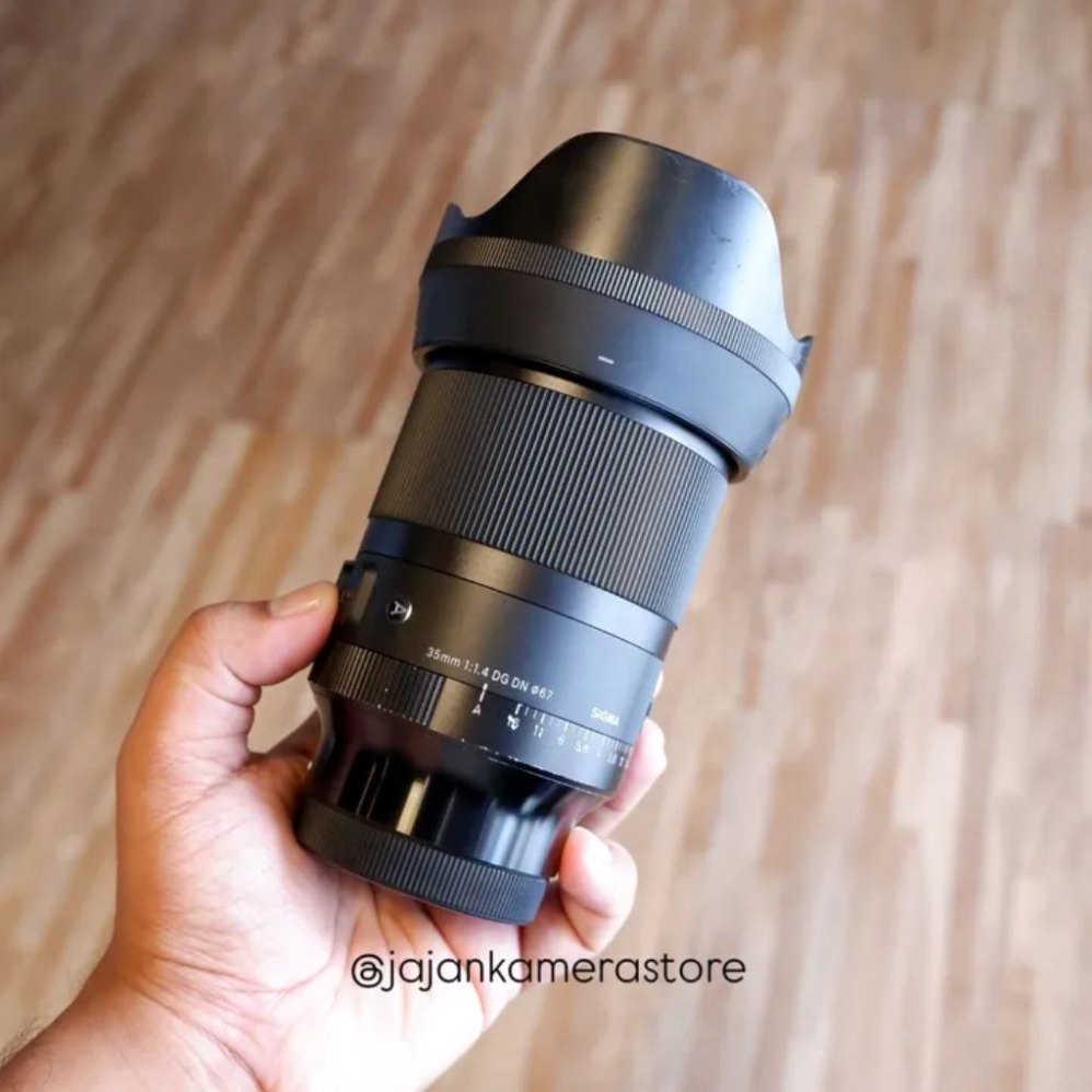 Panduan Lengkap Lensa Prime Rekomendasi Lensa 35mm F1 4 Untuk Street Photography Di Malam Hari